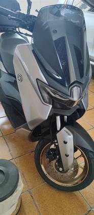 YAMAHA NMAX CONNECTED 160 ABS 